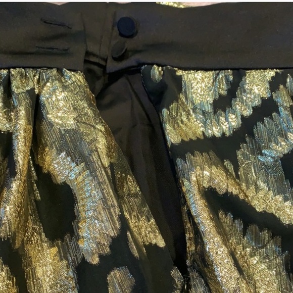 Zara Metallalic Thread mini skirt - Picture 4 of 6